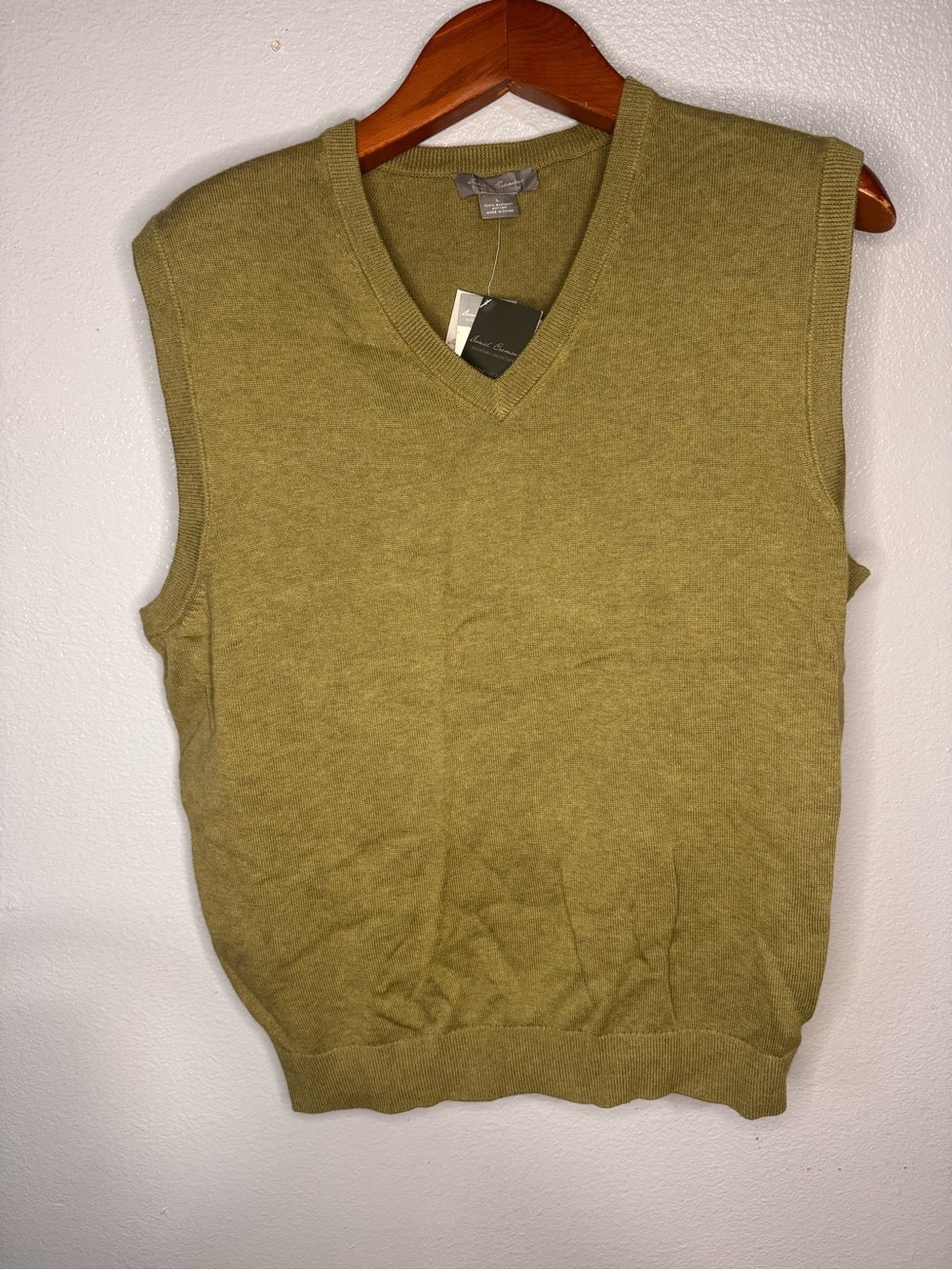 Daniel Cremieux Olive V-Neck Sweater Vest - Picture 2 of 5